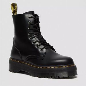 Doc Marten Jadon Smooth Leather Platform Boots